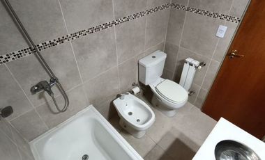 ALQUILER DEPARTAMENTO 2 AMBIENTES CON BALCON