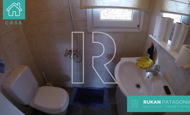 #AlquilerRUKAN | Casa Nivel Gerencial | 2 Habitaciones |Barrio ALTOSDELGOLFO | Caleta Olivia.- (DISPONIBLE EN ENERO 2026)