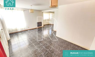 #Alquiler_RUKAN | Casa de 2 Habitaciones | Barrio VISTA HERMOSA | CalleCABO 1º BENITEZ | Caleta Olivia.-