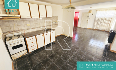 #Alquiler_RUKAN | Casa de 2 Habitaciones | Barrio VISTA HERMOSA | CalleCABO 1º BENITEZ | Caleta Olivia.-