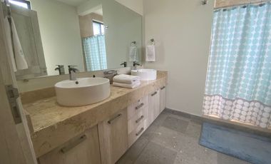 AMUEBLADO EL MILAGRO, ES TILO CLASICO SAN MIGUEL DE ALLENDE CON JARDINES Y AREAS