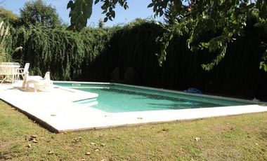 Casa en Lomas de los Carolinos