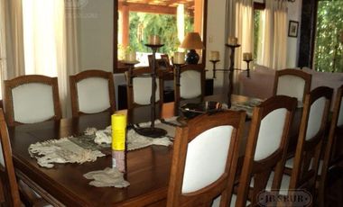 Casa en Lomas de los Carolinos