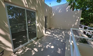 DÚPLEX en TURDERA PLANTA ALTA