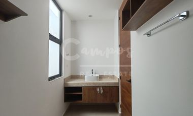 Casa de un piso y 3 recamaras totalmente amueblada y equipada, a 3 calles del mar  Entrega inmediata