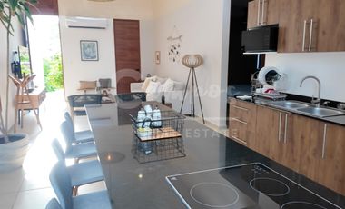 Casa de un piso y 3 recamaras totalmente amueblada y equipada, a 3 calles del mar  Entrega inmediata