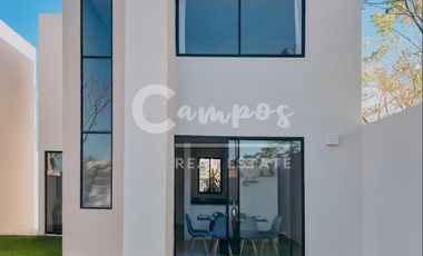 Casa de 2 pisos y 2 recamaras en privada residencial en Conkal, Yucatan  Entrega inmediata
