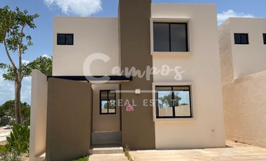 Casa de 2 pisos y 2 recamaras en privada residencial en Conkal, Yucatan  Entrega inmediata