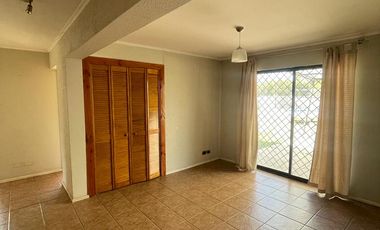 LINDA CASA FAMILIAR EN SEGURO CONDOMINIO DE BUIN