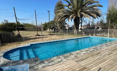 LINDA CASA FAMILIAR EN SEGURO CONDOMINIO DE BUIN