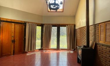 LINDA CASA FAMILIAR EN SEGURO CONDOMINIO DE BUIN