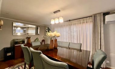 MARAVILLOSA CASA FAMILIAR EN UN SEGURO CONDOMINIO, LINDEROS