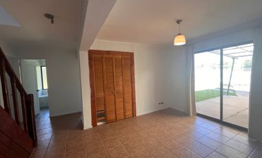 CASA FAMILIAR EN VENTA, CONDOMINIO CERRADO DE  SOLO 10 CASAS
