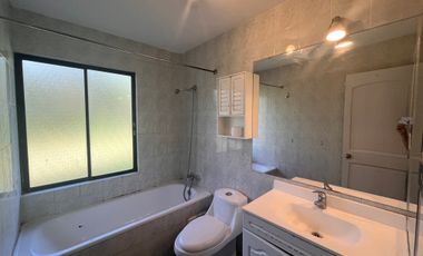 CASA FAMILIAR EN VENTA, CONDOMINIO CERRADO DE  SOLO 10 CASAS