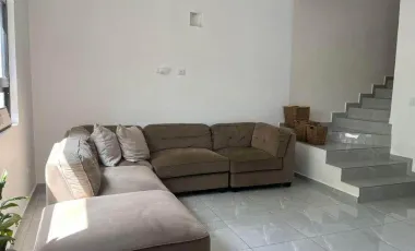 Casa en renta en Privada los Franciscanos, Santiago, Nuevo León