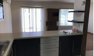 Casa en renta en El Paraiso, Santa Catarina, Nuevo León