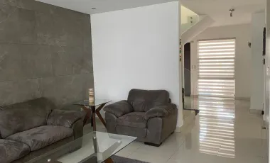 Casa en renta en Cumbre Allegro, Monterrey, Nuevo León