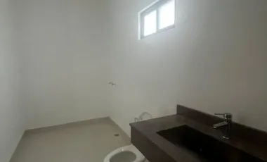 Casa en renta en Zona Valle Poniente, Santiago, Nuevo León