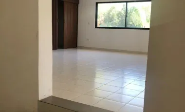 Casa en renta en Lomas Mederos, Monterrey, Nuevo León