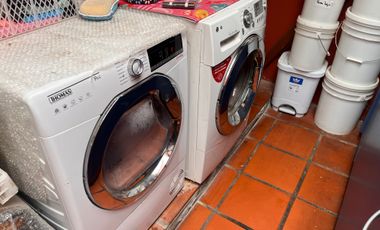 ARRIENDO CASA 4HAB 4BA LA REINA