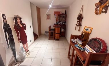 ARRIENDO CASA 4HAB 4BA LA REINA