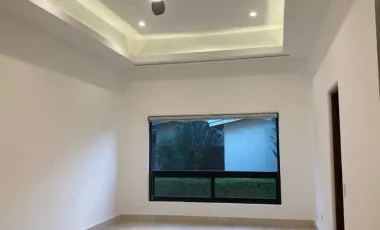 Casa en renta en Zona Valle Poniente, Santiago, Nuevo León