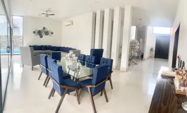 Casa en venta en Sierra Alta, Monterrey, Nuevo León