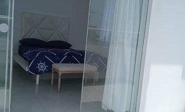 En venta casa de playa con piscina, en Playa Lobos, Cerro Azul