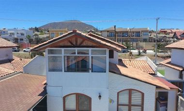 Local Comercial en Venta en Los Perales