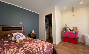 VENDO CASA MODERNA EN EL CENTRO DE LIMACHE