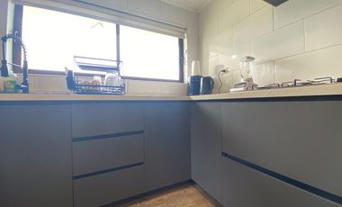 VENDO CASA MODERNA EN EL CENTRO DE LIMACHE