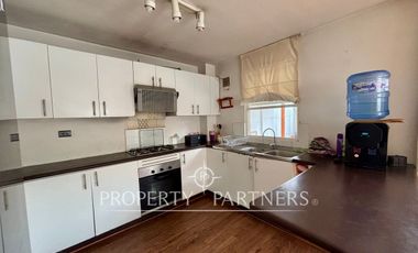 Linda y Acogedora Casa Interior Condominio en Valle Lo Campino.