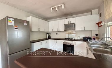 Linda y Acogedora Casa Interior Condominio en Valle Lo Campino.