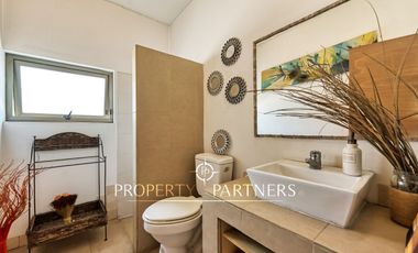 Casa moderna en parcela con agua propia, sector oriente