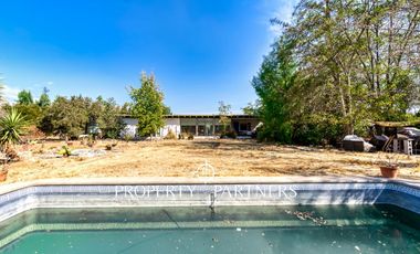 Casa moderna en parcela con agua propia, sector oriente