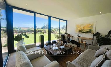 Casa mediterránea de año 2023