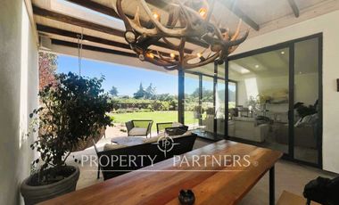 Casa mediterránea de año 2023