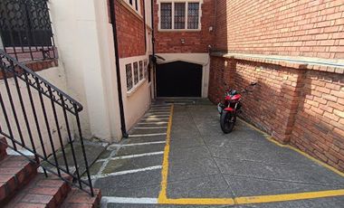 ARRIENDO de CASA COMERCIAL en BOGOTA