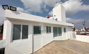 Casa en condominio en renta en Los Cedros, Metepec, México