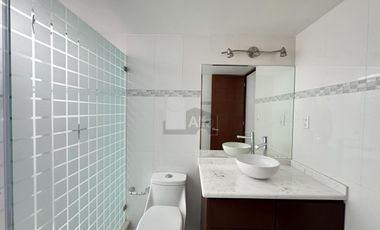 Casa en condominio en renta en Los Cedros, Metepec, México