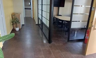 Oficina/ M. Príncipe De Gales/ Excelente Propiedad Comercial