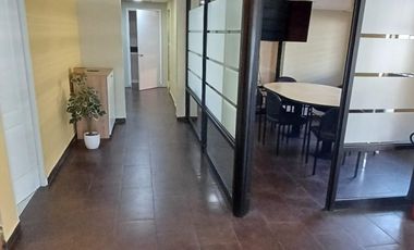 Oficina/ M. Príncipe De Gales/ Excelente Propiedad Comercial