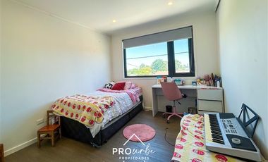 Casa en Venta en Frente a la Academia de Guerra