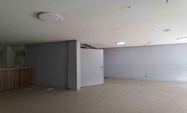 LOCAL EN ARRIENDO EN EL CENTRO/SANTA ROSA