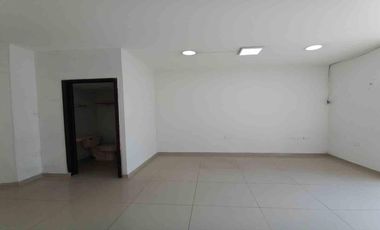 LOCAL EN ARRIENDO EN EL CENTRO/SANTA ROSA