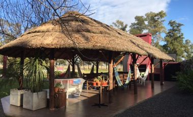 MODERNA CASA - RETASADA -  EN VENTA EN CC.EL MORO - MARCOS PAZ