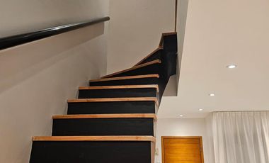 Duplex a estrenar. z/ San Carlos. 2 dormitorios y escritorio. Impecable. Amoblado