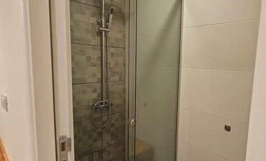 Duplex a estrenar. z/ San Carlos. 2 dormitorios y escritorio. Impecable. Amoblado