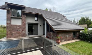 Alquiler Temporal en El Centauro Canning