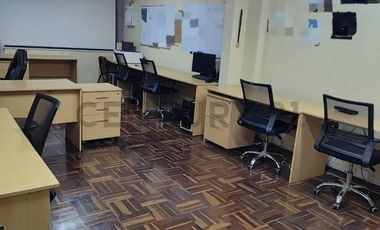 ¡Rentabilidad Inmediata! Edificio de 4 Departamentos  Cerca a Universidades